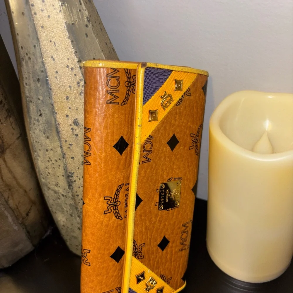 MCM chic wallet